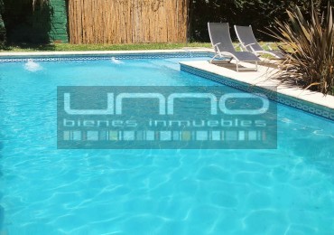 Casa con piscina - 3 dormitorios- Fisherton