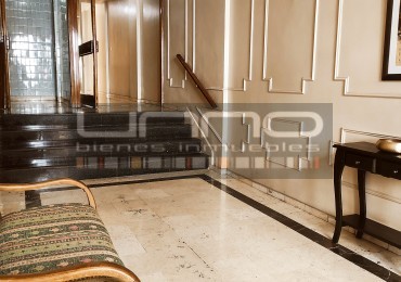 Departamento 2 dormitorios - Balcón - Zona centro